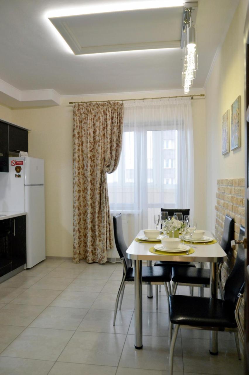 Comfort Apartments - Beautiful Suite By The Park กรอดโน ภายนอก รูปภาพ
